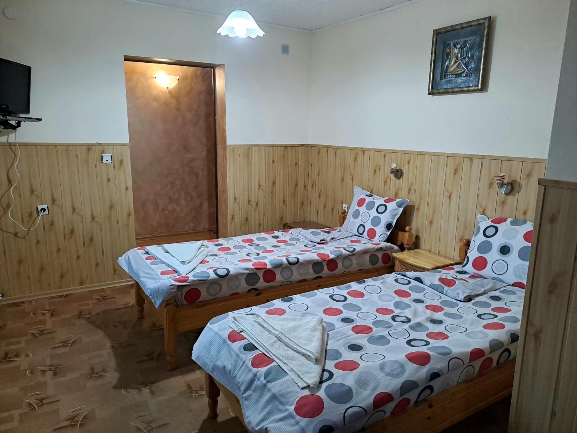 Kovacha Guest House Raduil Eksteriør bilde